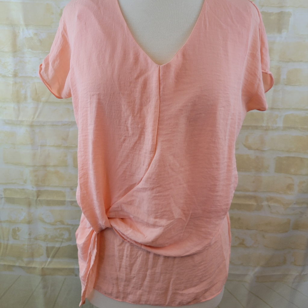 Ana Peach Blouse